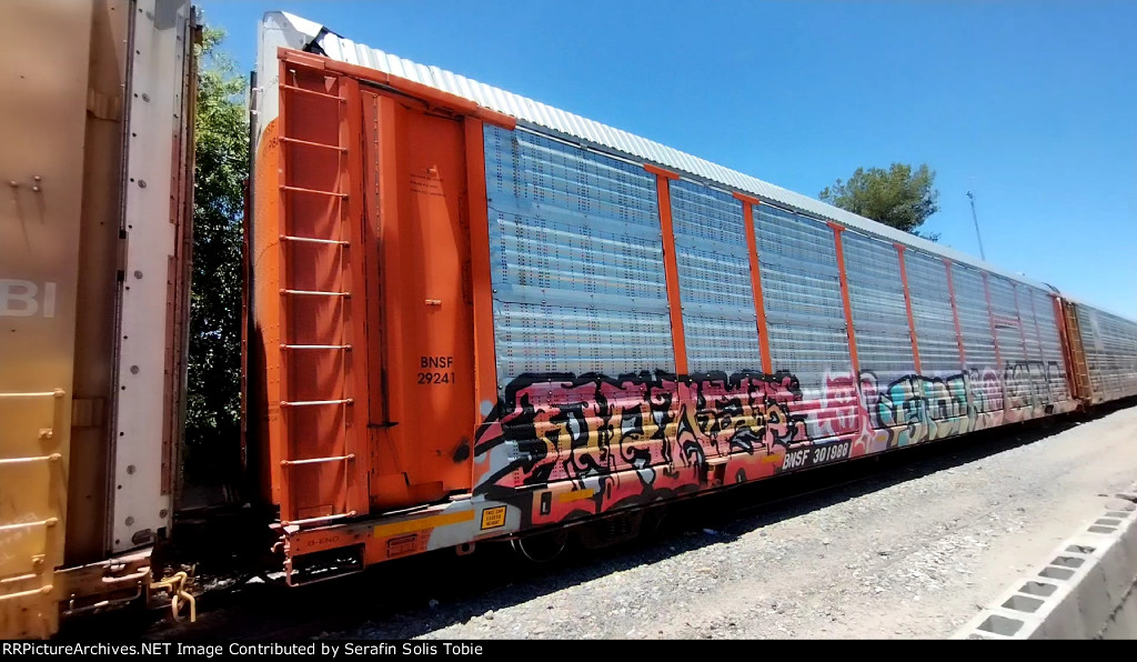 BNSF 29241 BNSF 301988